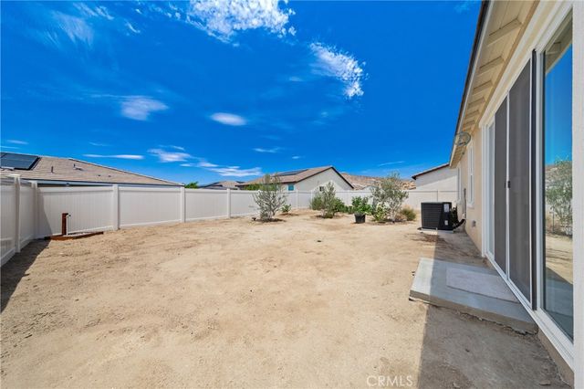 458 Berrybush, Hemet, CA 92543