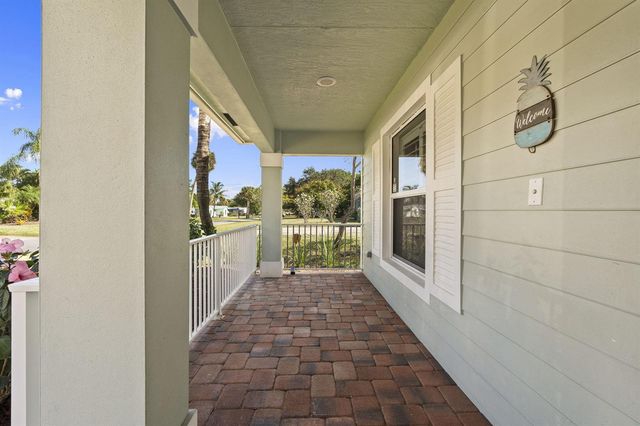 339 SW Winnachee Drive, Stuart, FL 34994