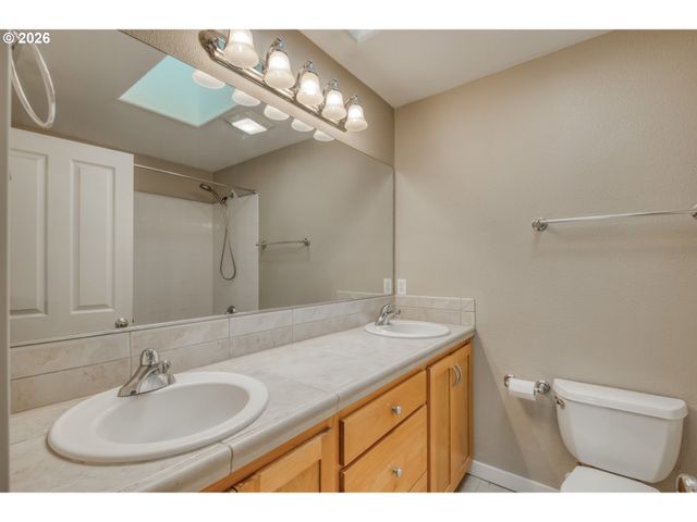 9530 Sw LODESTONE Dr, Beaverton, OR 97007