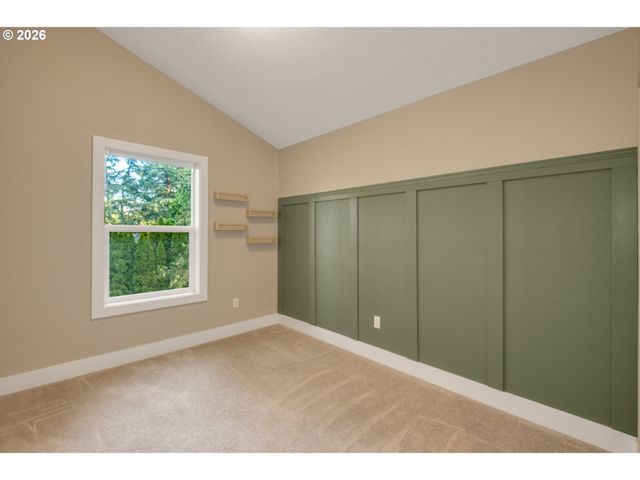 9530 Sw LODESTONE Dr, Beaverton, OR 97007