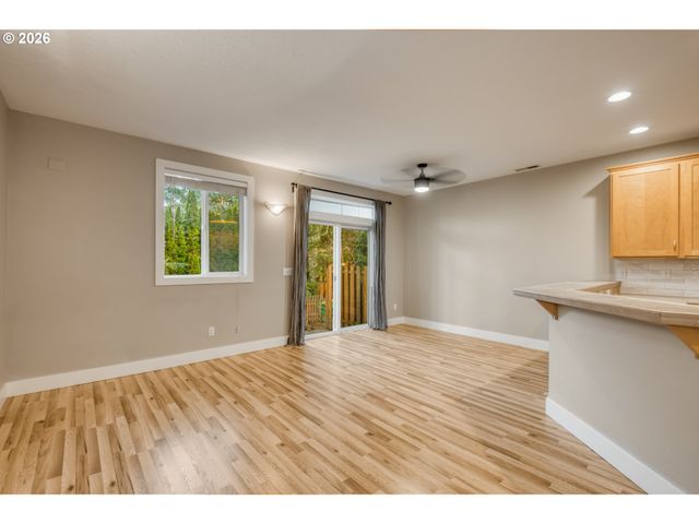 9530 Sw LODESTONE Dr, Beaverton, OR 97007