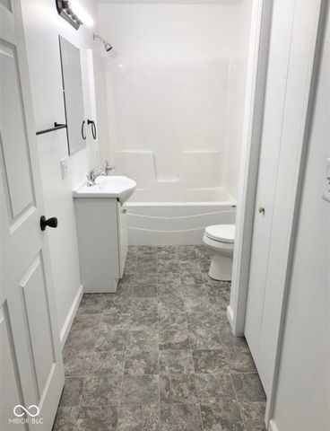 2333 N 14th Street, Terre Haute, IN 47804