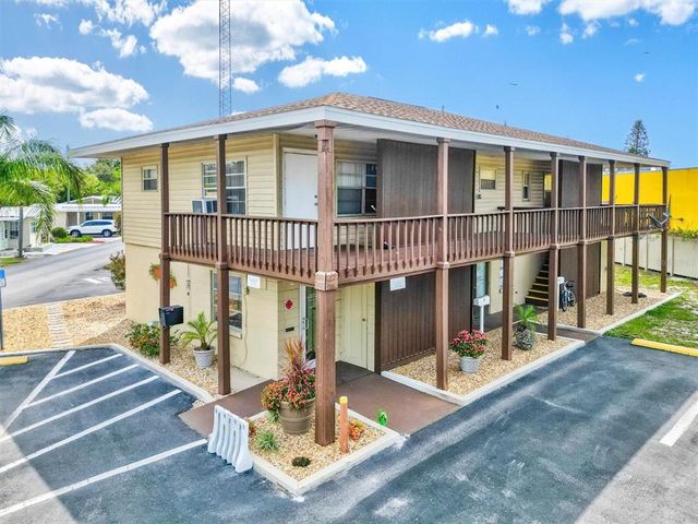 231 SOUTHWINDS DRIVE, Sarasota, FL 34231