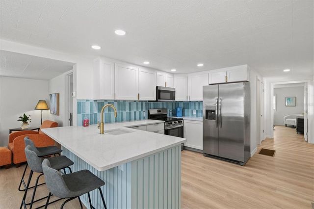 231 SOUTHWINDS DRIVE, Sarasota, FL 34231