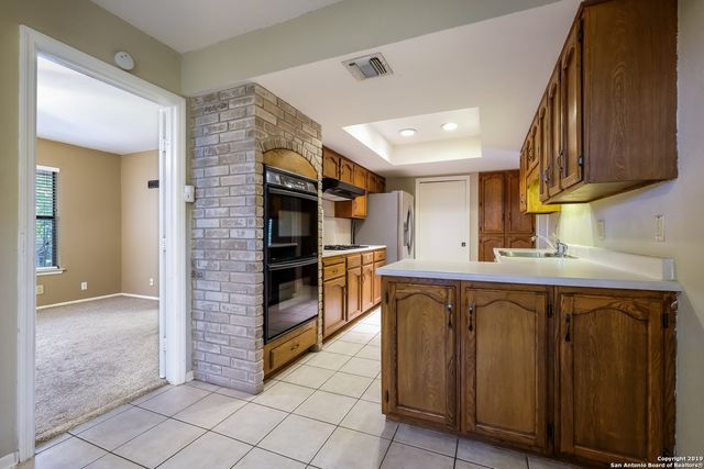2507 HIDDEN GLEN ST, San Antonio, TX 78232