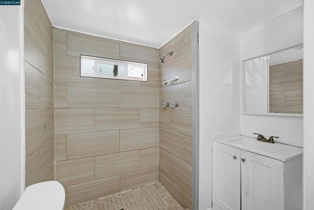 1153 Rumrill Blvd, San Pablo, CA 94806