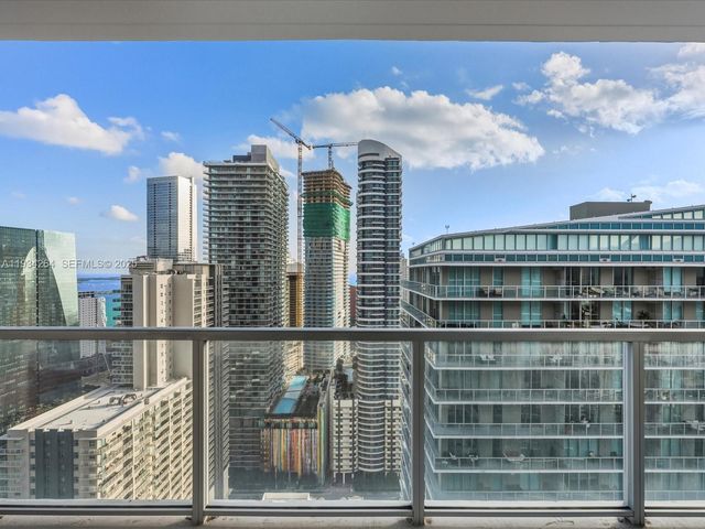 1111 SW 1st Av UPH4017-, Miami, FL 33130