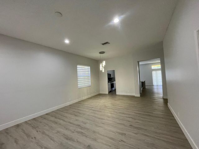 4293 LAUREL RIDGE Circle 4293, Weston, FL 33331