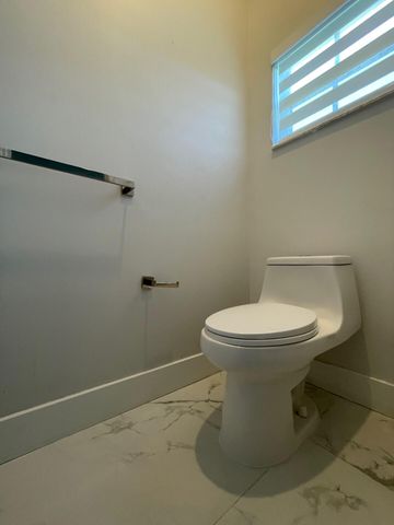 4293 LAUREL RIDGE Circle 4293, Weston, FL 33331