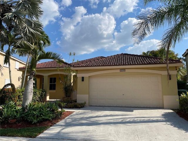 4293 LAUREL RIDGE Circle 4293, Weston, FL 33331