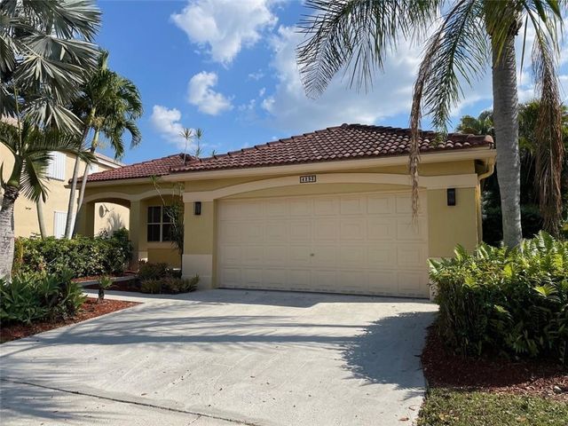 4293 LAUREL RIDGE Circle 4293, Weston, FL 33331