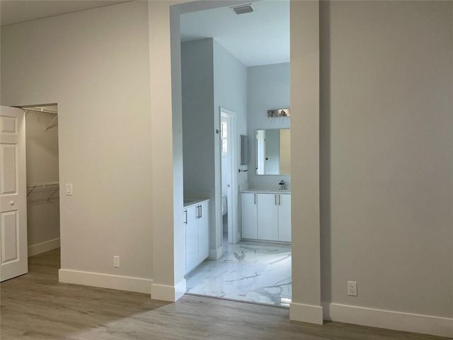 4293 LAUREL RIDGE Circle 4293, Weston, FL 33331