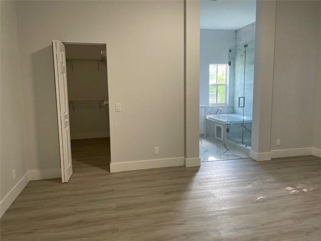 4293 LAUREL RIDGE Circle 4293, Weston, FL 33331