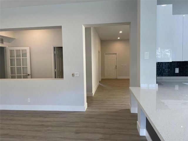 4293 LAUREL RIDGE Circle 4293, Weston, FL 33331