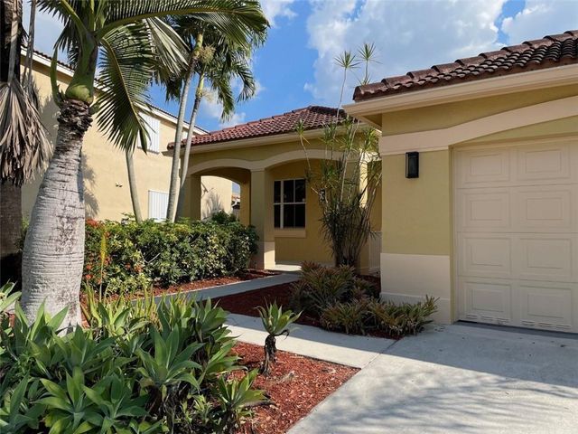 4293 LAUREL RIDGE Circle 4293, Weston, FL 33331