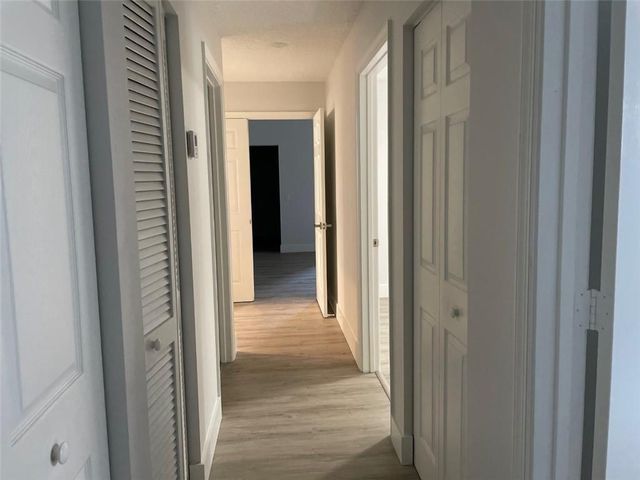 4293 LAUREL RIDGE Circle 4293, Weston, FL 33331
