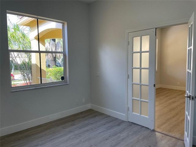 4293 LAUREL RIDGE Circle 4293, Weston, FL 33331
