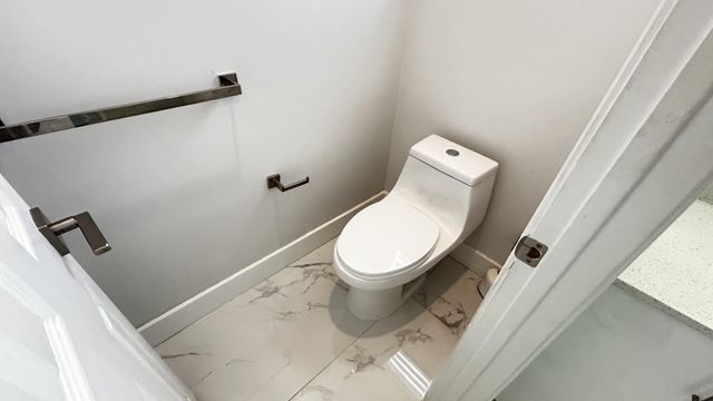 4293 LAUREL RIDGE Circle 4293, Weston, FL 33331