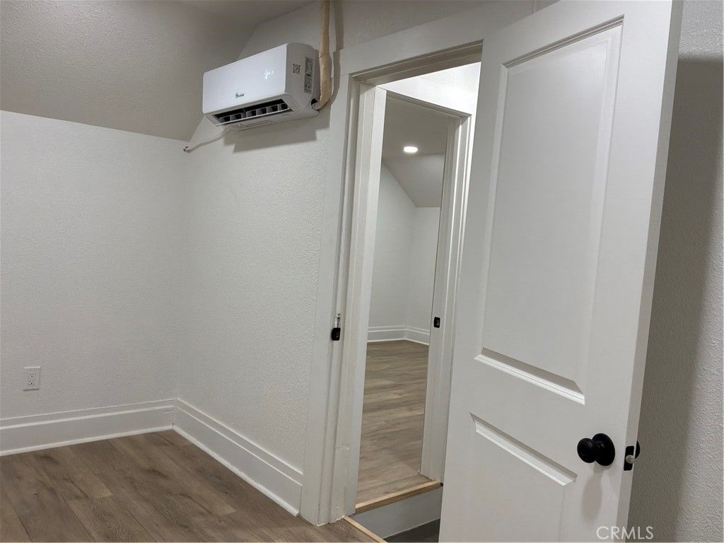 Image 18 of property listing at 1409 Fig, Corning, CA 96021