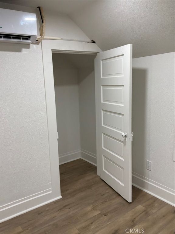 Image 20 of property listing at 1409 Fig, Corning, CA 96021