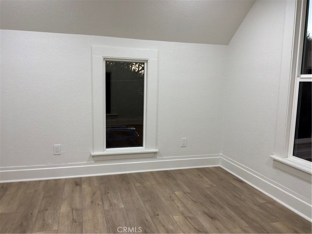 Image 22 of property listing at 1409 Fig, Corning, CA 96021