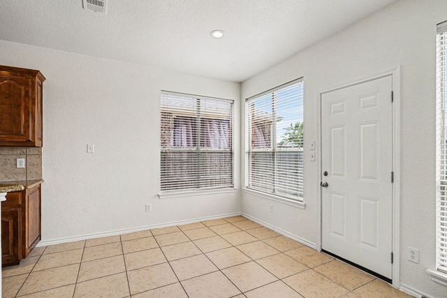 9712 Willow Branch Way, Fort Worth, TX 76036
