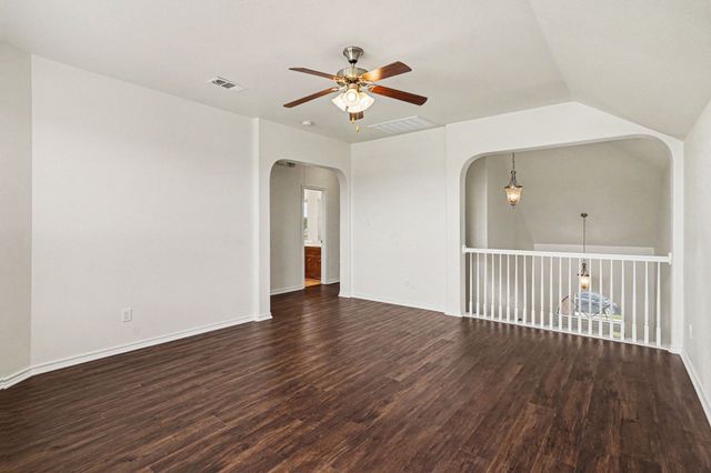 9712 Willow Branch Way, Fort Worth, TX 76036