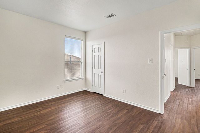 9712 Willow Branch Way, Fort Worth, TX 76036