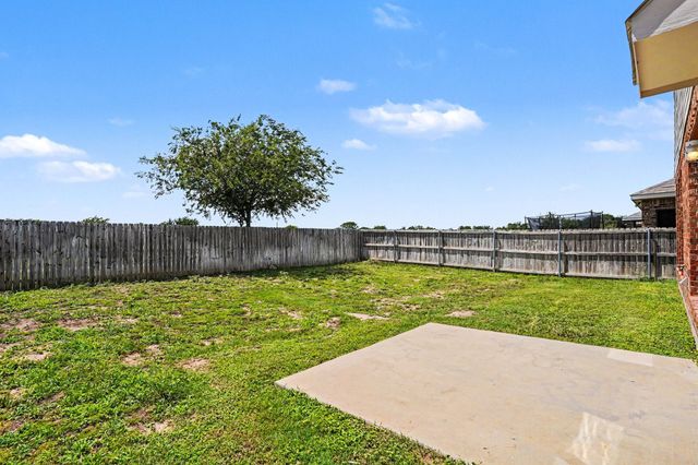9712 Willow Branch Way, Fort Worth, TX 76036