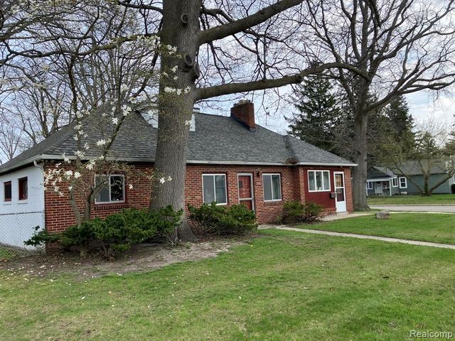 3302 Stone Street, Port Huron, MI 48060