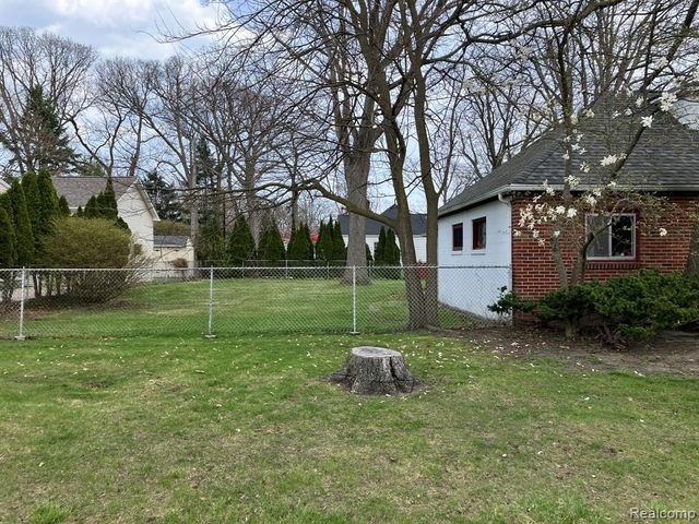 3302 Stone Street, Port Huron, MI 48060