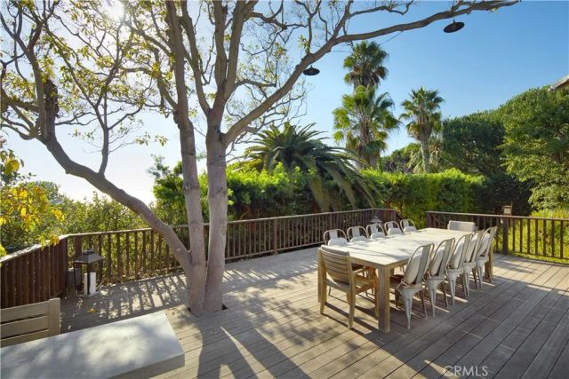 630 Diamond Street, Laguna Beach, CA 92651