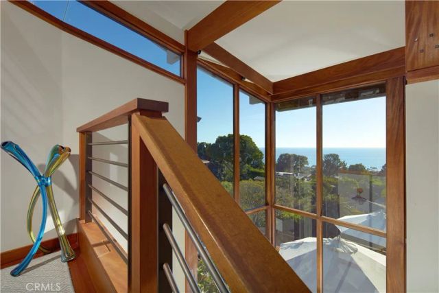 630 Diamond Street, Laguna Beach, CA 92651