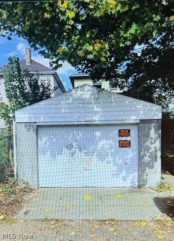 1232 Oakgrove Avenue, Steubenville, OH 43952