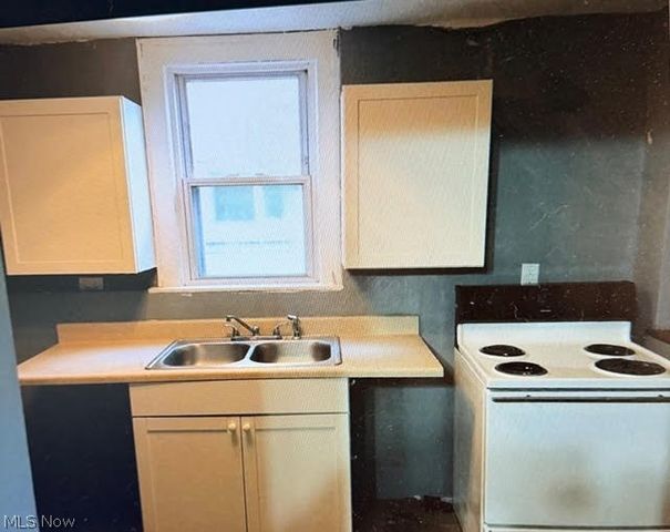 1232 Oakgrove Avenue, Steubenville, OH 43952