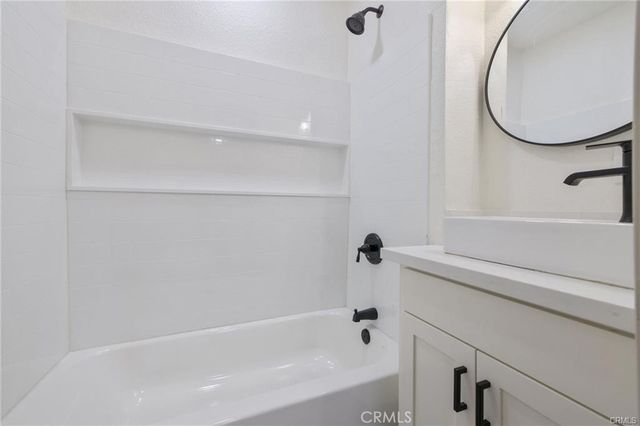 1107 Pacific, Bakersfield, CA 93305