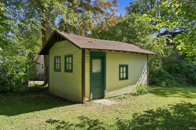 1137 W Oakdale Drive, Fort Wayne, IN 46807