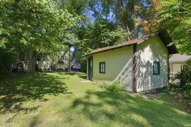 1137 W Oakdale Drive, Fort Wayne, IN 46807