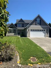 3328 Pennsylvania, Longview, WA 98632