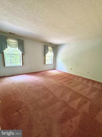 574 BARBADOS DR, Williamstown, NJ 08094