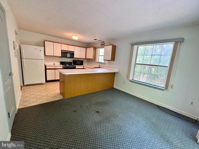 574 BARBADOS DR, Williamstown, NJ 08094