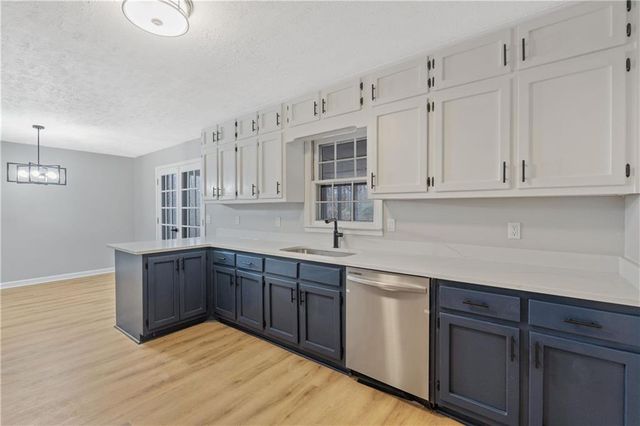 6540 Chickasaw Drive, Douglasville, GA 30135