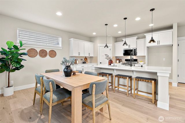 15604 lot 22 SE 257th Place, Covington, WA 98042