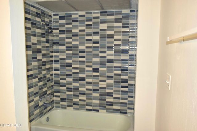 4613 SUN VALLEY Drive, El Paso, TX 79924