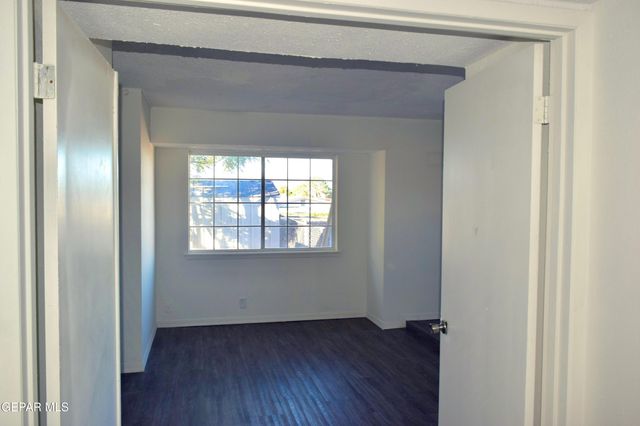 4613 SUN VALLEY Drive, El Paso, TX 79924