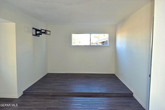 4613 SUN VALLEY Drive, El Paso, TX 79924