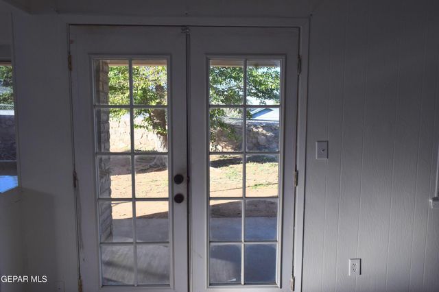 4613 SUN VALLEY Drive, El Paso, TX 79924