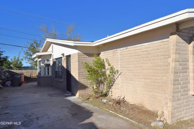 4613 SUN VALLEY Drive, El Paso, TX 79924