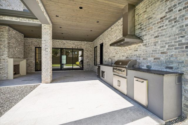 267 Maple Valley Road, Houston, TX 77056