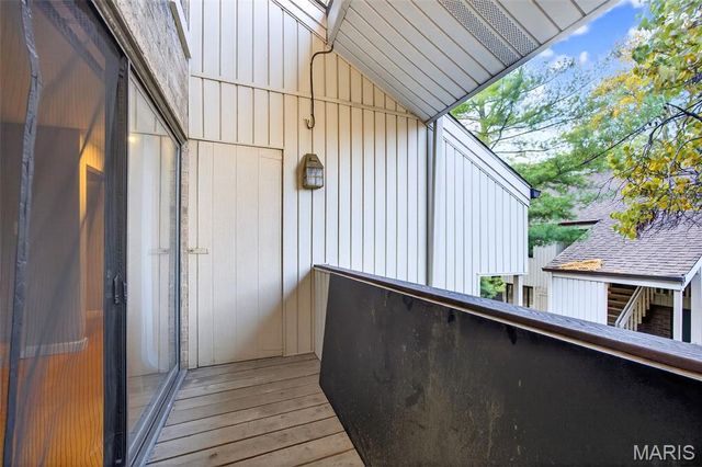 670 Coeur De Royale Drive C, Creve Coeur, MO 63141